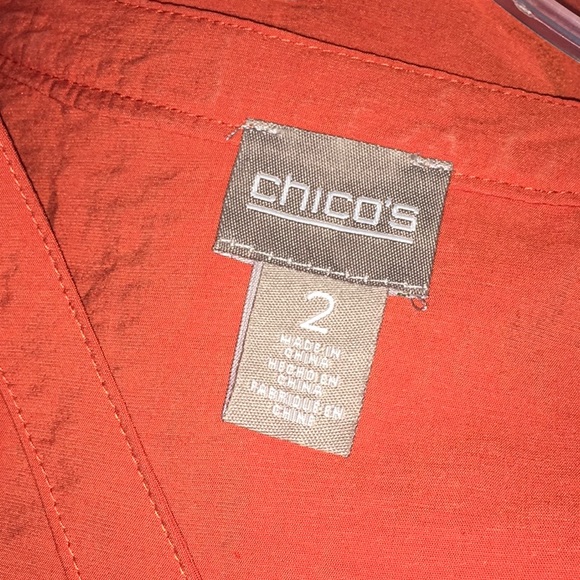 🇺🇸3/$30 Chico’s roll up sleeve shirt. - Picture 3 of 5